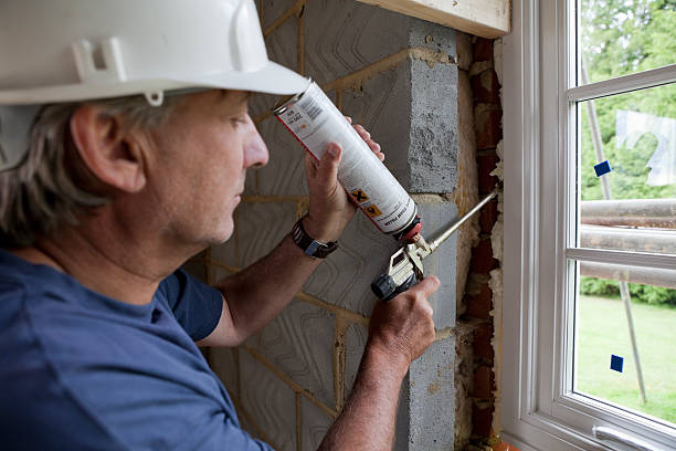 Best Specialty Insulation in Sawyerwood, OH